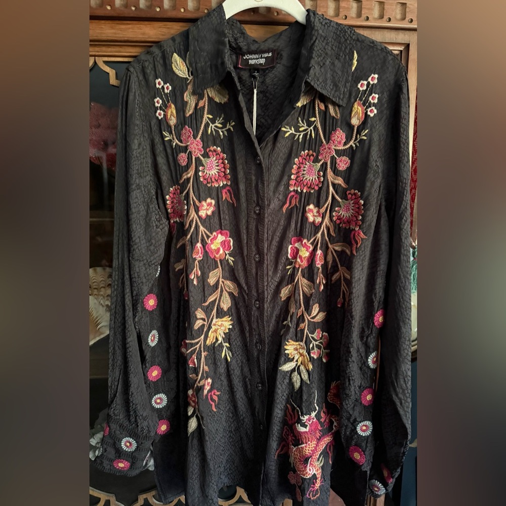 NWT Limited JOHNNY WAS Tunic with Dragon Floral Embroidery